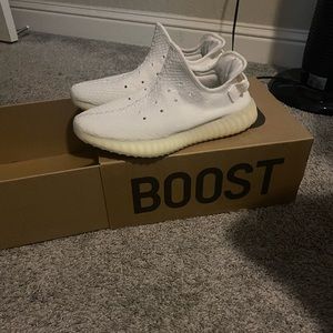 Adidas Yeezy Boost 350 V2